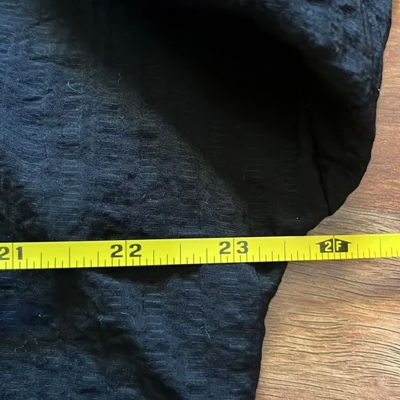 BNWOT WoWo black button down long sleeve top - Picture 12 of 13